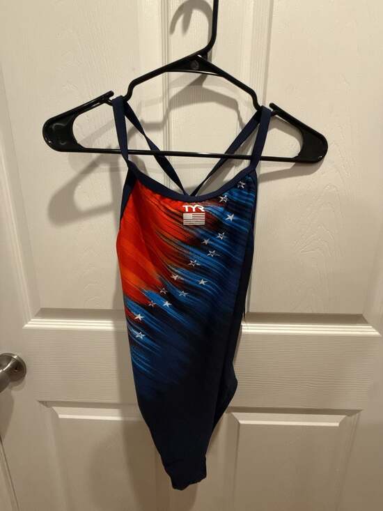 TYR Other - TYR Durafast Elite Women's Diamondfit Valiance Swimsuit Navy/Red Size L(36)